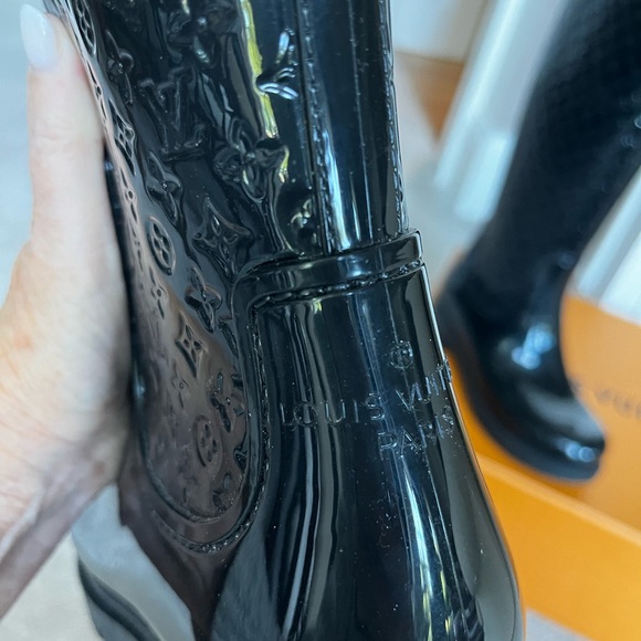 Louis Vuitton Rubber Boots, 38, Black Monogram - Picture 11 of 14